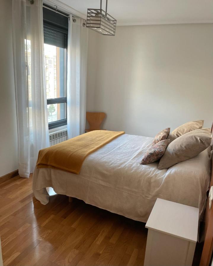 Apartamento Paseo De La Losa Oviedo Exteriör bild