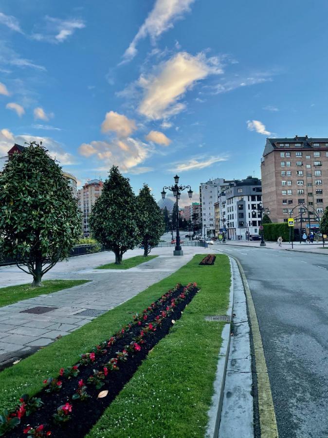 Apartamento Paseo De La Losa Oviedo Exteriör bild